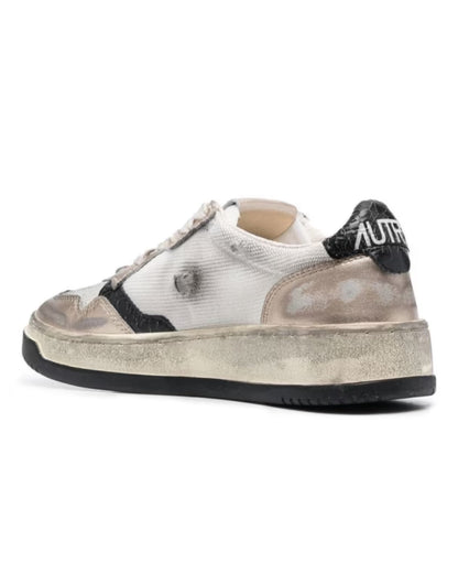 MEDALIST SNEAKERS