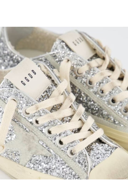 GOLDEN GOOSE