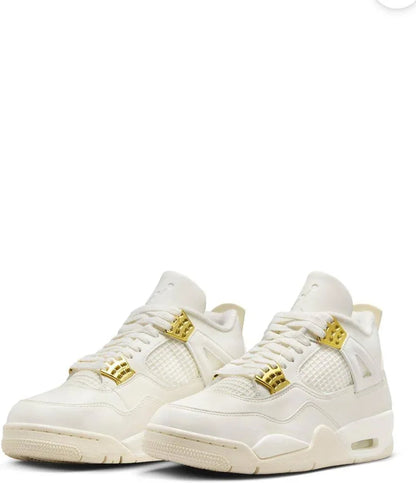 Air Jordan 4 Mettalic Gold