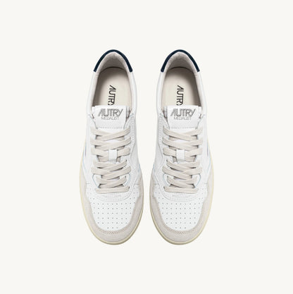 MEDALIST SNEAKERS