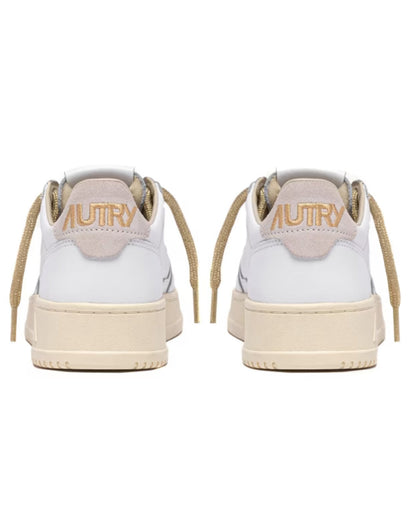 MEDALIST SNEAKERS