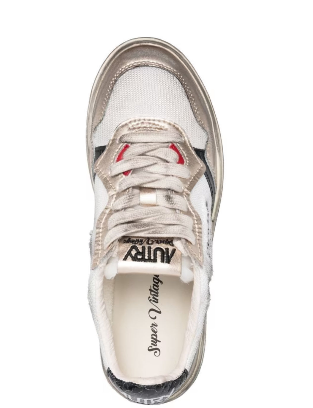 MEDALIST SNEAKERS