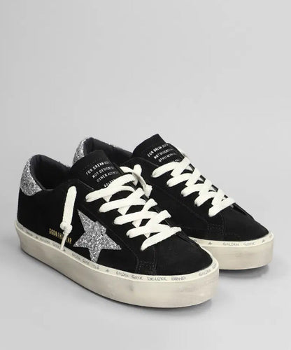 GOLDEN GOOSE
