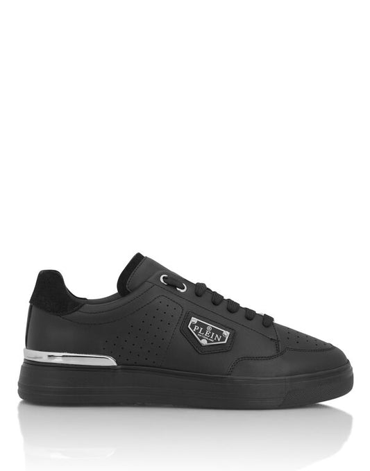 Low-Top Sneakers Triangle  DONNA