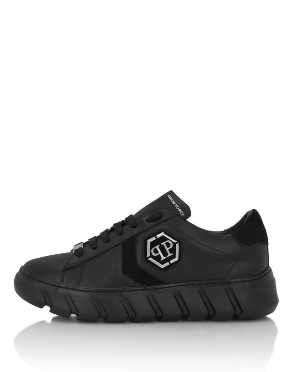 Low-Top Sneakers Hexagon Force DONNA