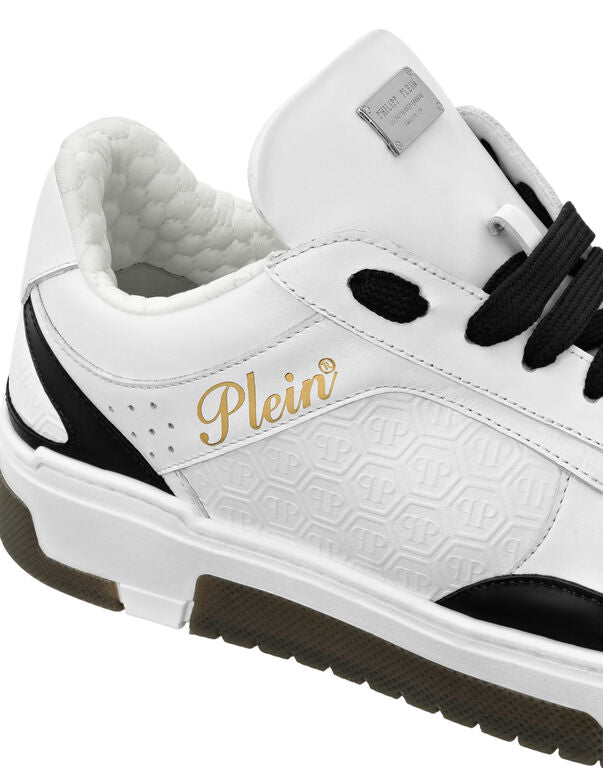 Low-Top Sneakers Nappa Suede