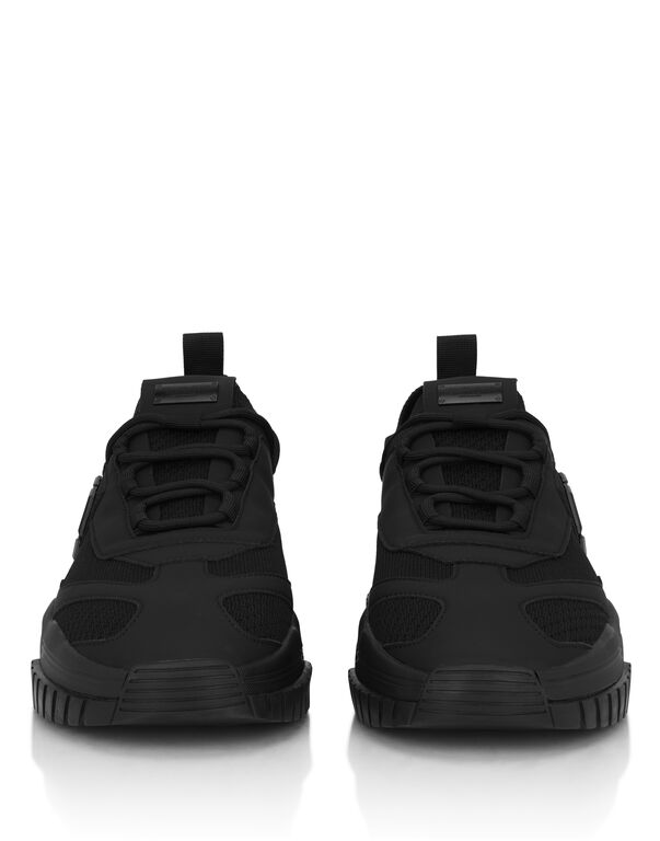 Low-Top Sneakers Predator UOMO